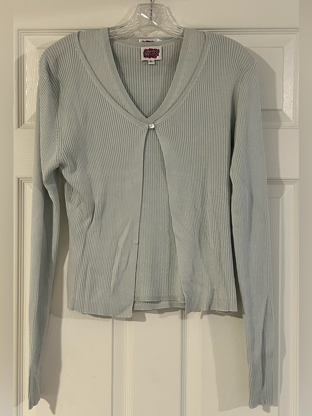 Leggiadro 100% Ribbed Silk Camisole & Cardigan Set
